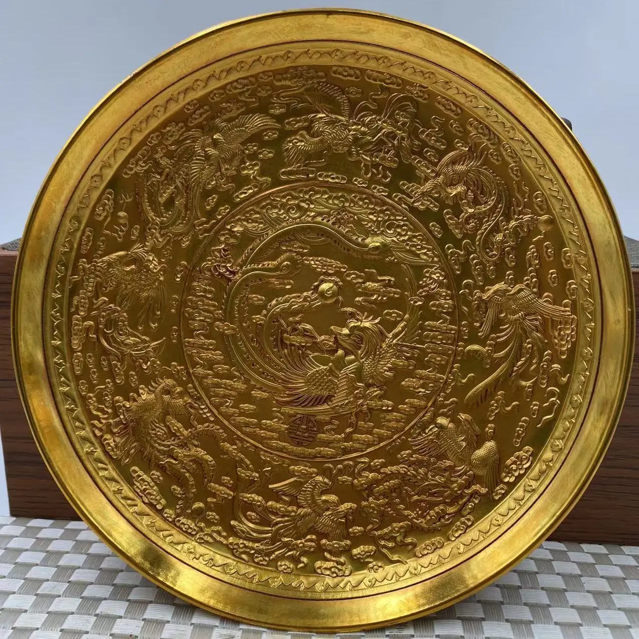 Qianlong imperial gift phoenix gold plate