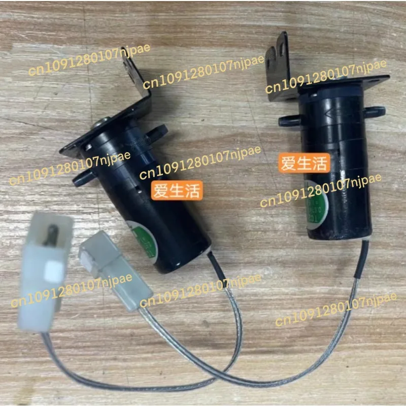 

Toray solenoid cylindrical square two-way ab liquid three-way disinfectant solenoid valve original hemodialysis accessories