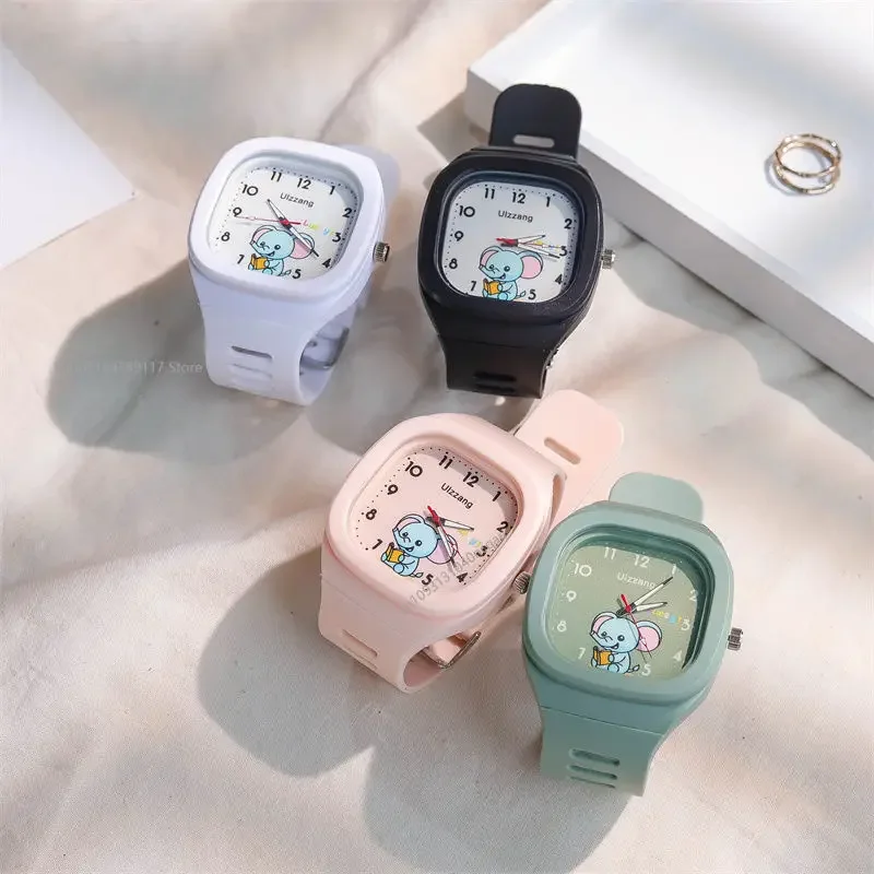 New Lovely Cartoon Kids Watch Square Luminous Watch Fashion Silicone Sports Watch for Students Luminous Watches Kids Gift