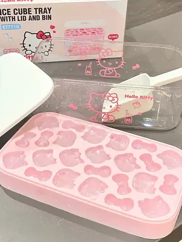 Sanrio Hellokitty Sealed Ice Cube Mold With Lid, DIY Cartoon Push-Button Silicone Ice Storage Box Suitable for Home Ice Maker