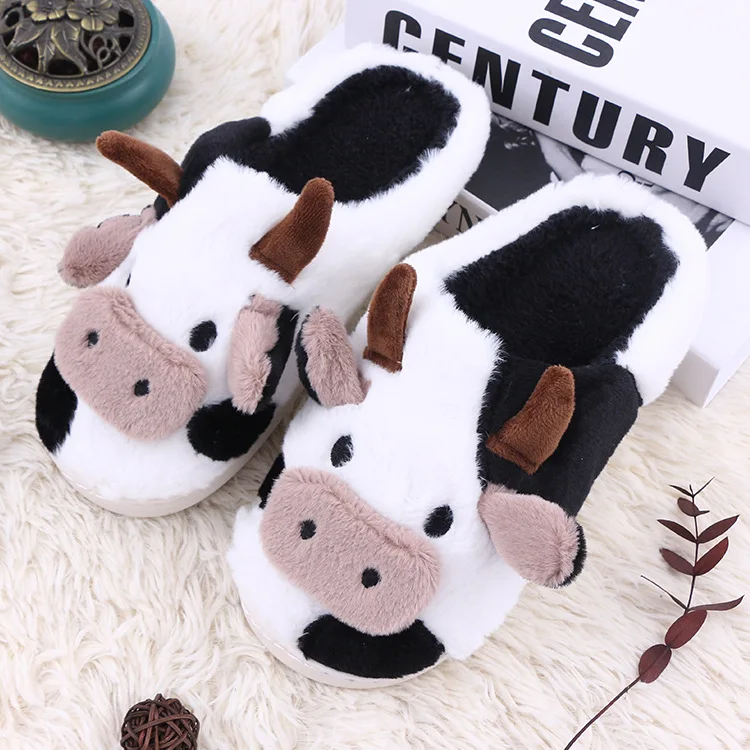 Winter Home Slippers for Couples Warm Plush Neutral Cartoon Cow Indoor Anti Slip Comfortable Cotton Slippers for Men and Women