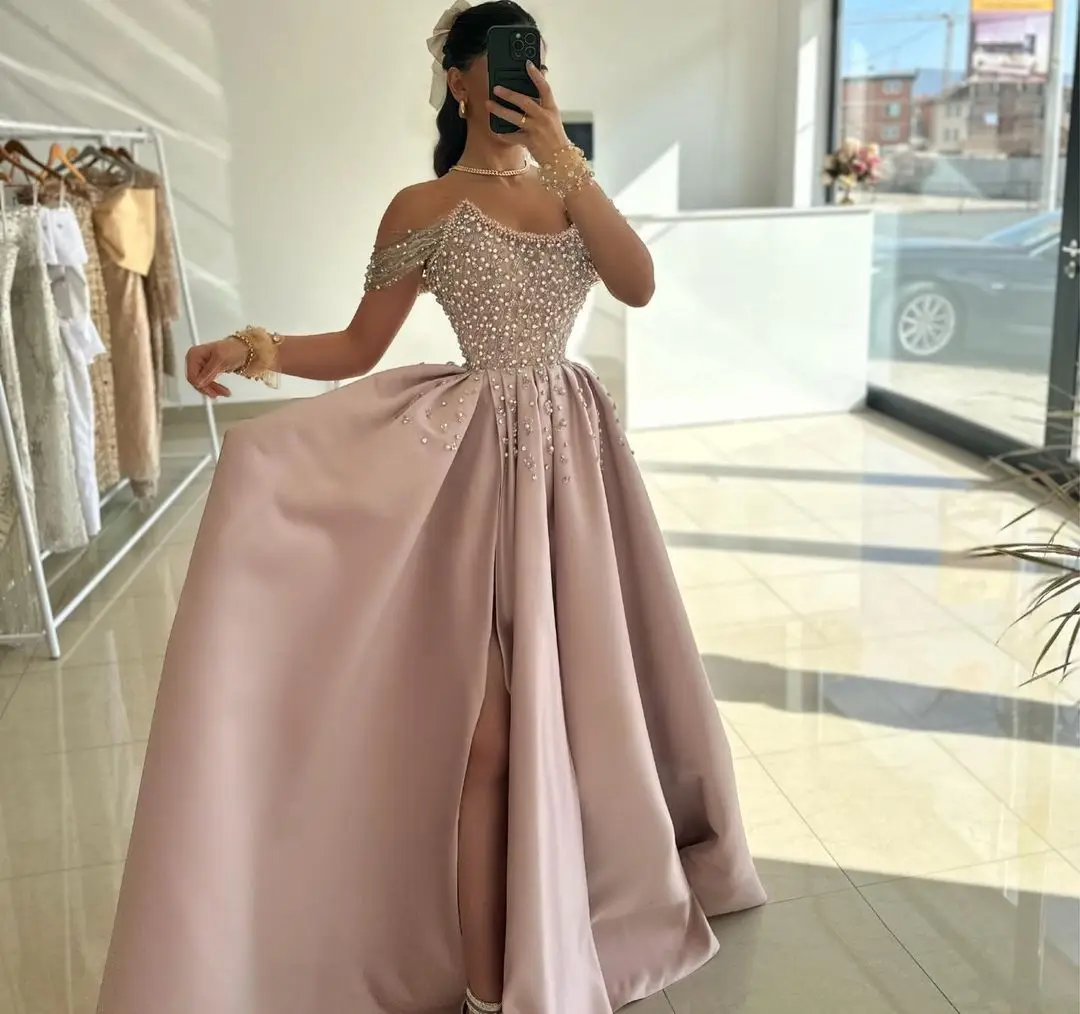 Elegant Gorgeous Pink Evening Dresses Tiered Floor-Length Party Gowns Sleevesless Beads Formal Occasion Prom Dresses