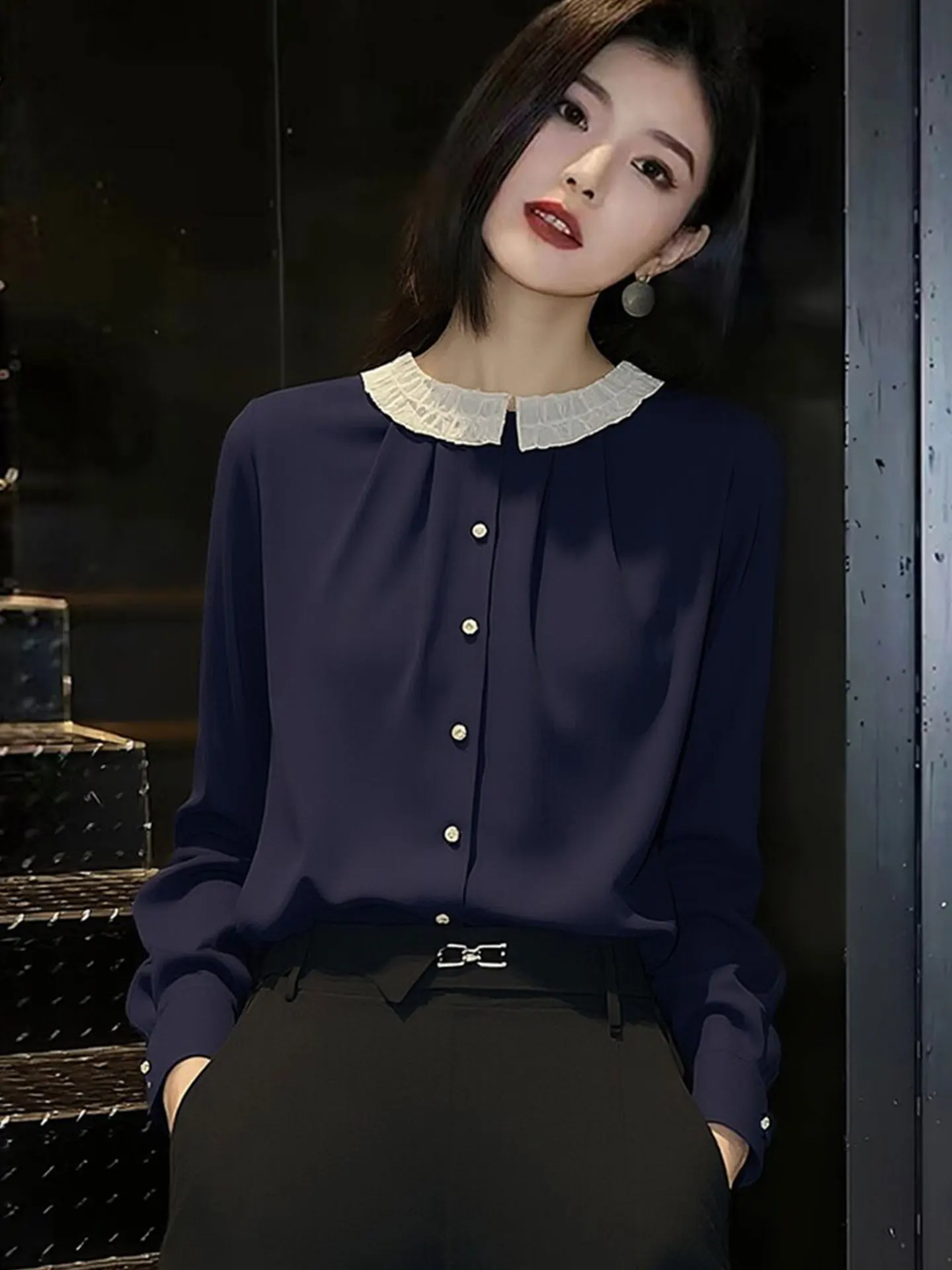 

Ele Lady Sle Long Sve irt Women's Faion Spring Season High-End Sensation ular Top Wood ain Design