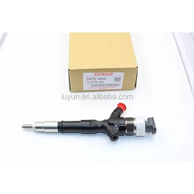 Engine Parts 23670-30050 Nozzle Injector 095000-5881 HILUX 1KD 2KD Sprayer  Engine