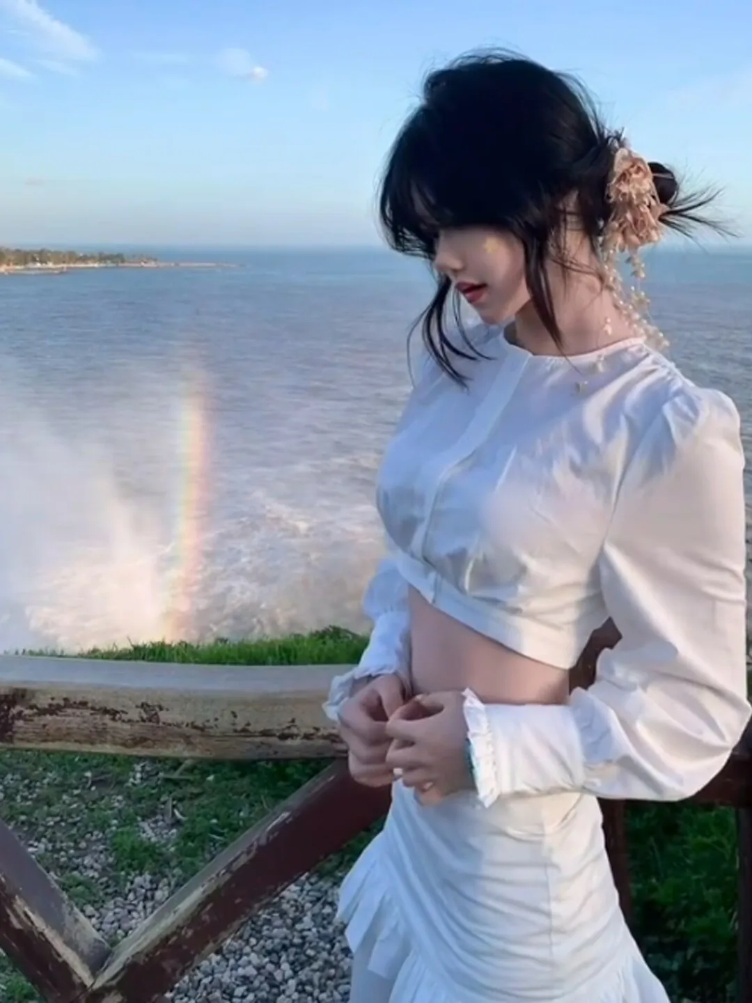 

Корейский комплект из двух предметов: юбка-полусолнце и футболка с круглым вырезом, молодежный, весна 2026, повседневный, комфортный, с коротким рукавом