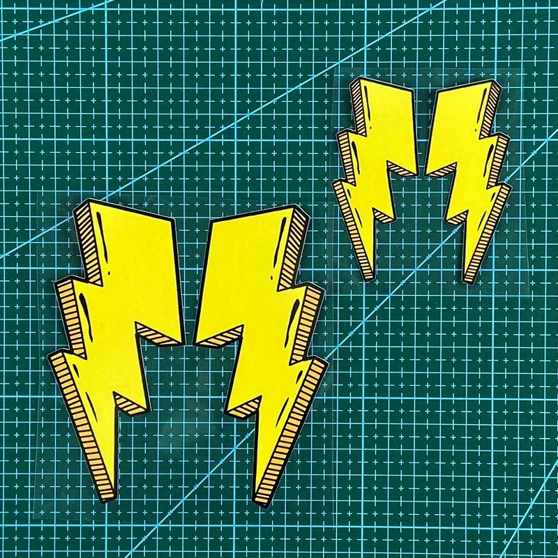 1Pair Yellow Lightning Motorcycle Sticker Waterproof Vinyl Decal For Motorbike Front Fairing Fuel Tank Helmet Bicycle Decor