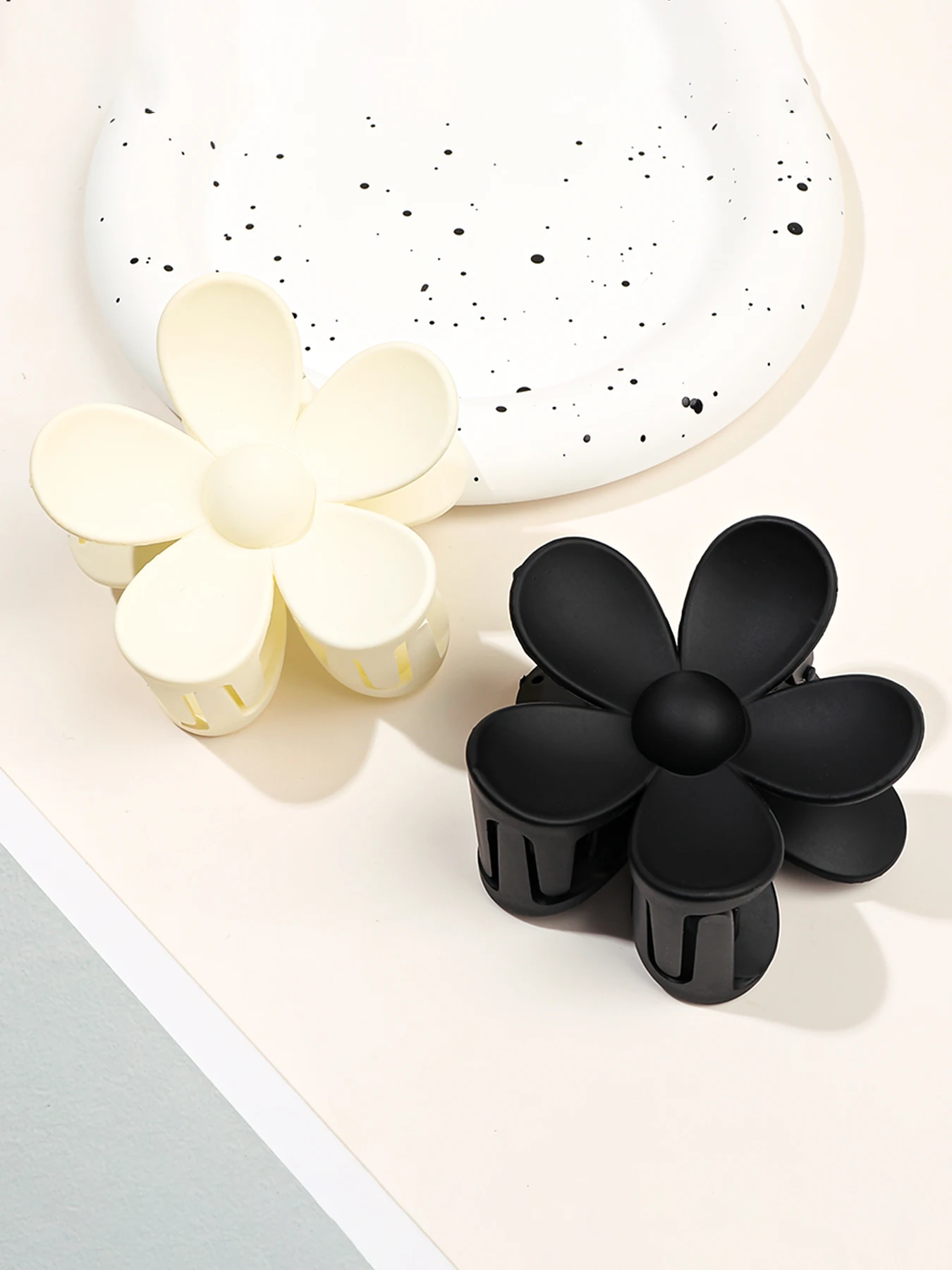 Sweet Flower Scrunchie Hair Clip image 4
