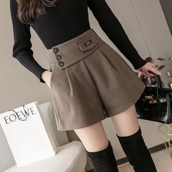 

2024 Autumn Winter High Waist Versatile Loose Woolen A-line Wide Leg Shorts Solid Warm Korean Fashion Trend All-match Shorts M38