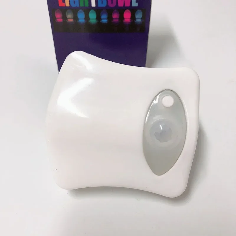 Lampe de toilette intelligente à 8 LED, veilleuse, capteur de siège, multicolore, activé par le mouvement du corps, en vogue