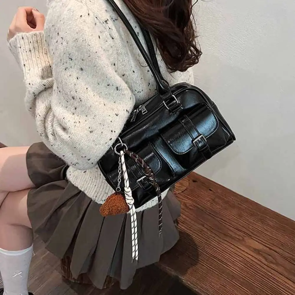 

Casual Korean Style PU Bowling Bag Solid Color Handbag Pocket Boston Tote Bag Minority Design French Style Underarm Bag Women