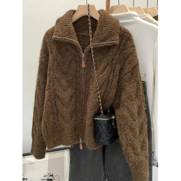 2025 Autumn Winter Thiened Knitted Zipper Sweater Women's Faionable Open Cardigan Top Polyester Fiber Flip Collar Twist