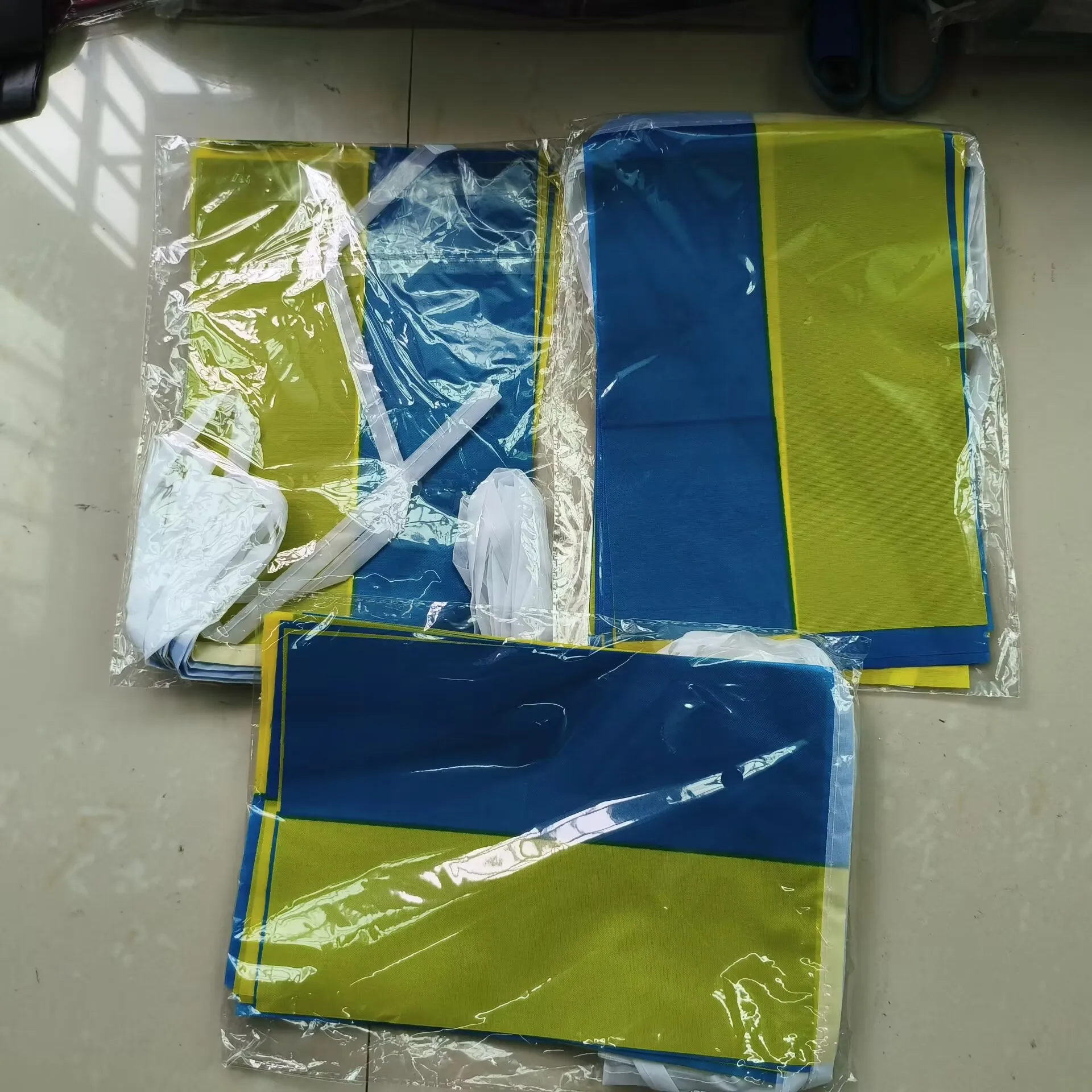 Aerlxemrbrae  5.5M 20pcs/set14cmx21cm  Ukraine  String Flag Ukraine Hanging Mini Flag  Window Flag