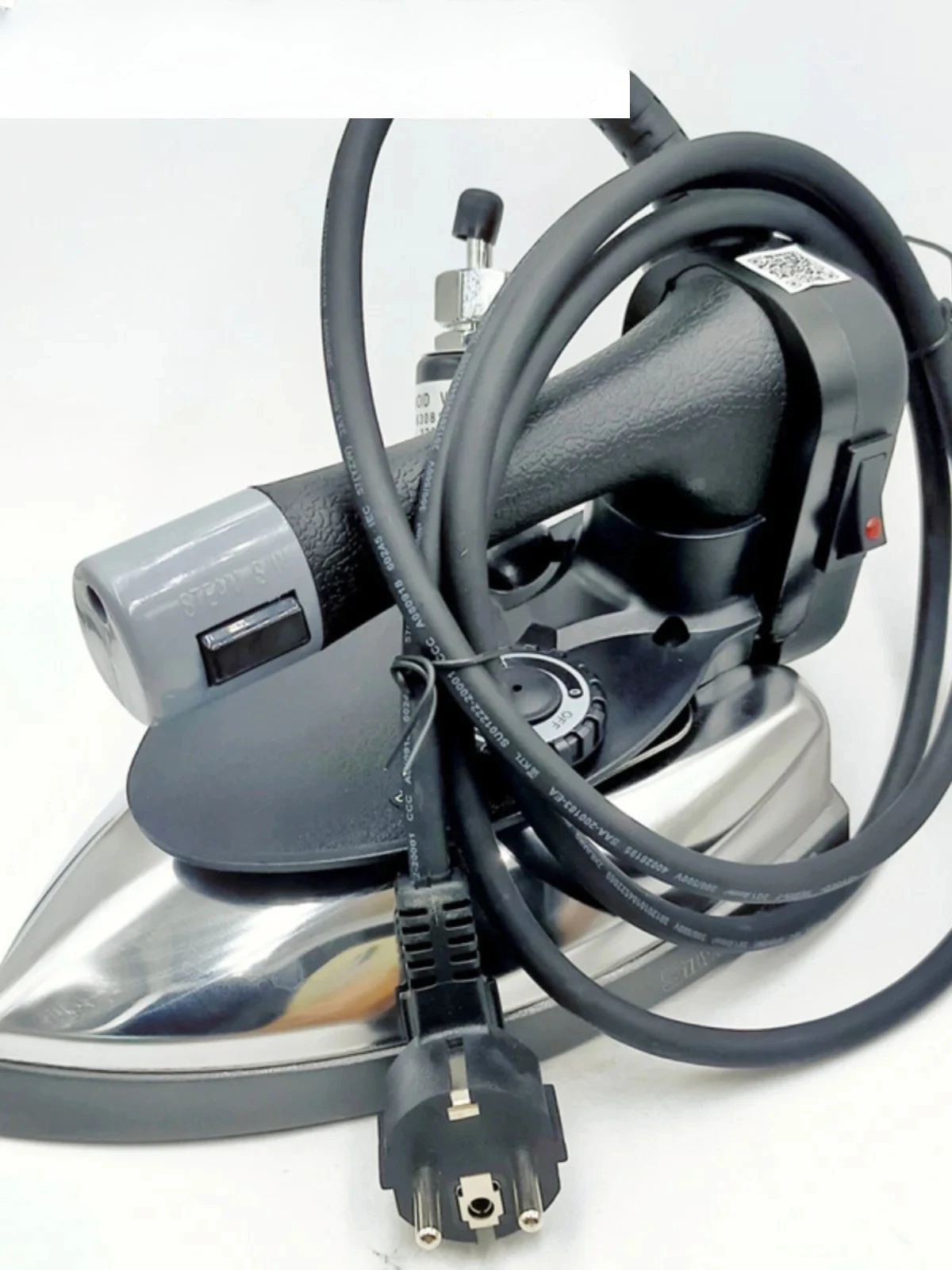 

Hanging bottle electric steam iron ES-300L iron with 19 air outlets for shoe covers