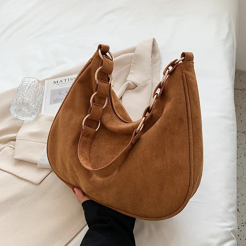 High-quality Women\'s Autumn and Winter Retro Large-capacity Bag New Bag Female Large Bag Suede Shoulder Casual Bucket