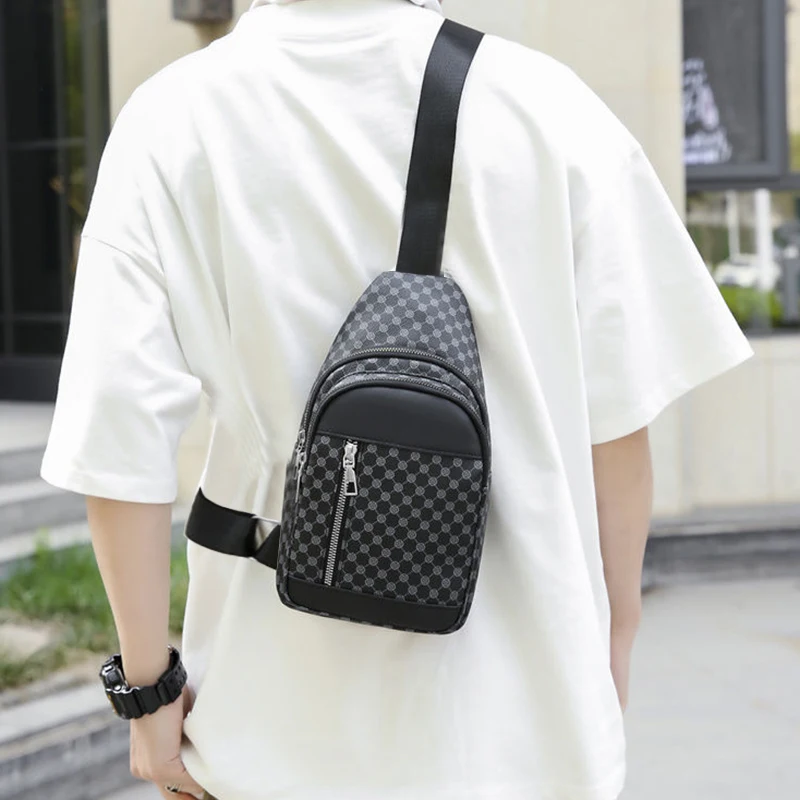 Bolso de pecho funcional de estilo neutro para mujeres y hombres con diseño de puntos de retales, adecuado para bolsos de un solo hombro de negocios