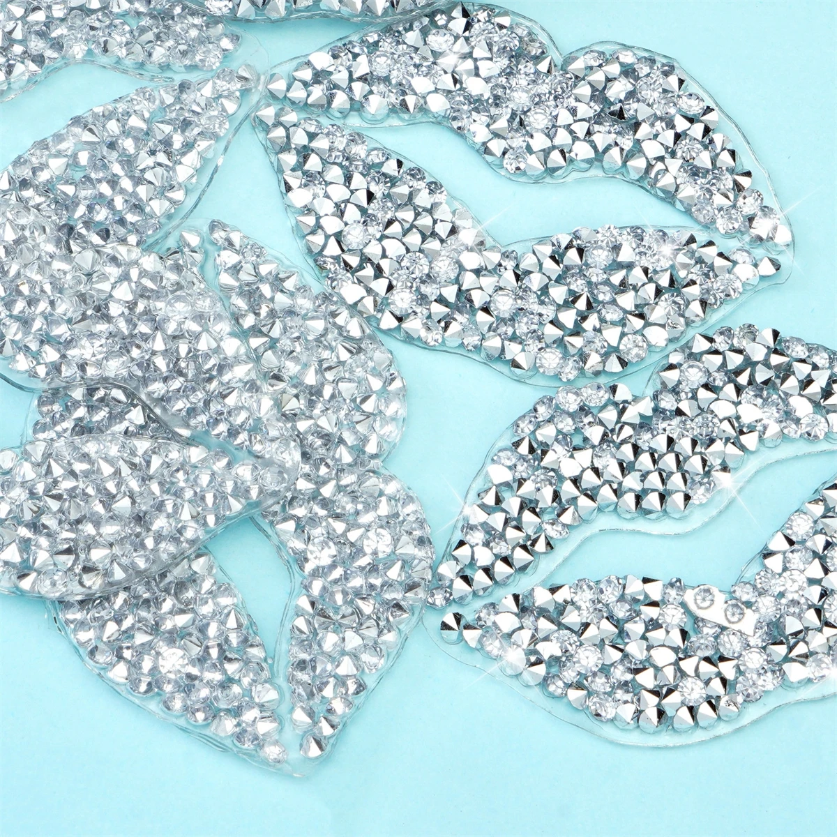 Sparkling Rhinestone Lip Pattern Clothes Patches Fashion Sequined DIY Appliques Bling Iron-on Patches