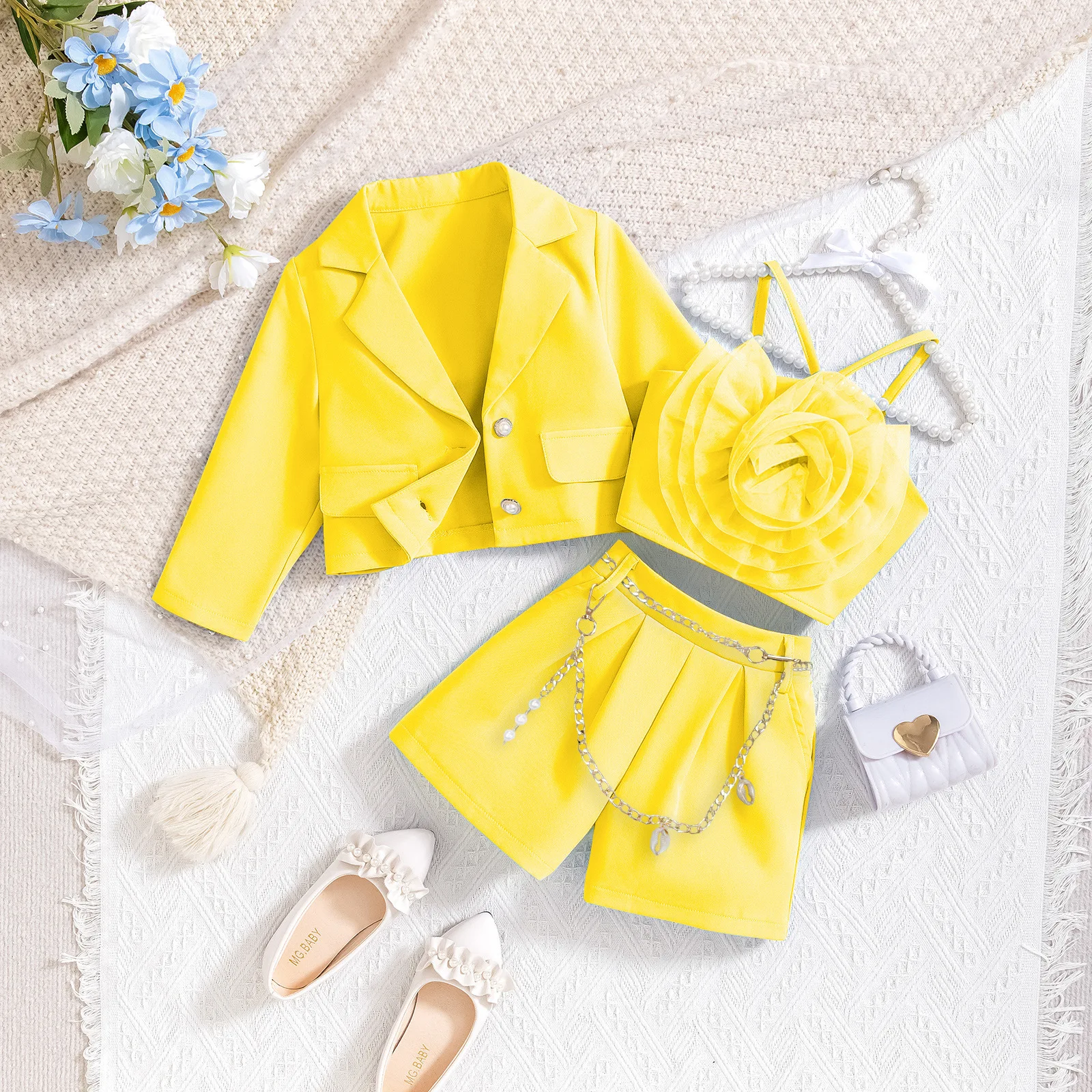 

Coat 3D Flower Camisole Inner Chain Belt Shorts Three-Piece Children Set European American Girls Autumn Clothes Kids Long Sleeve