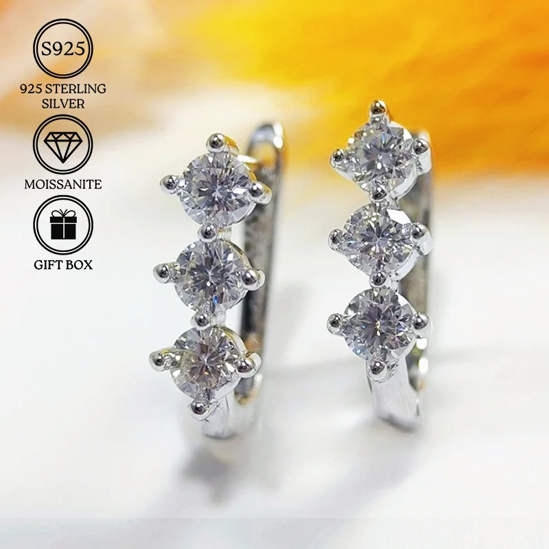 1pair 0.3 Carat Elegant 925 Silver Moissanite Stud Earrings, Shining Earrings, Perfect Anniversary Gift.