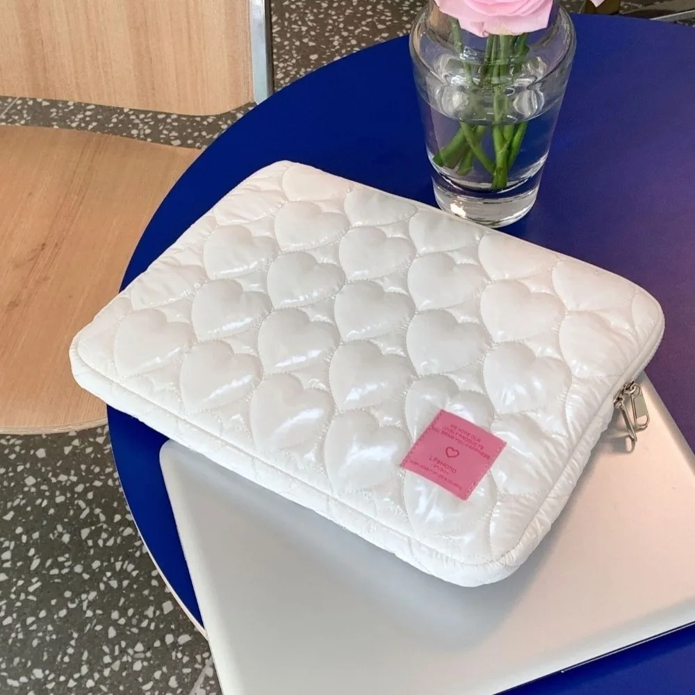 

Portable Love Heart Tablet Storage Bag Puffy Design Large Capacity Laptop Sleeve Korean Style Shockproof Computer Bag Business