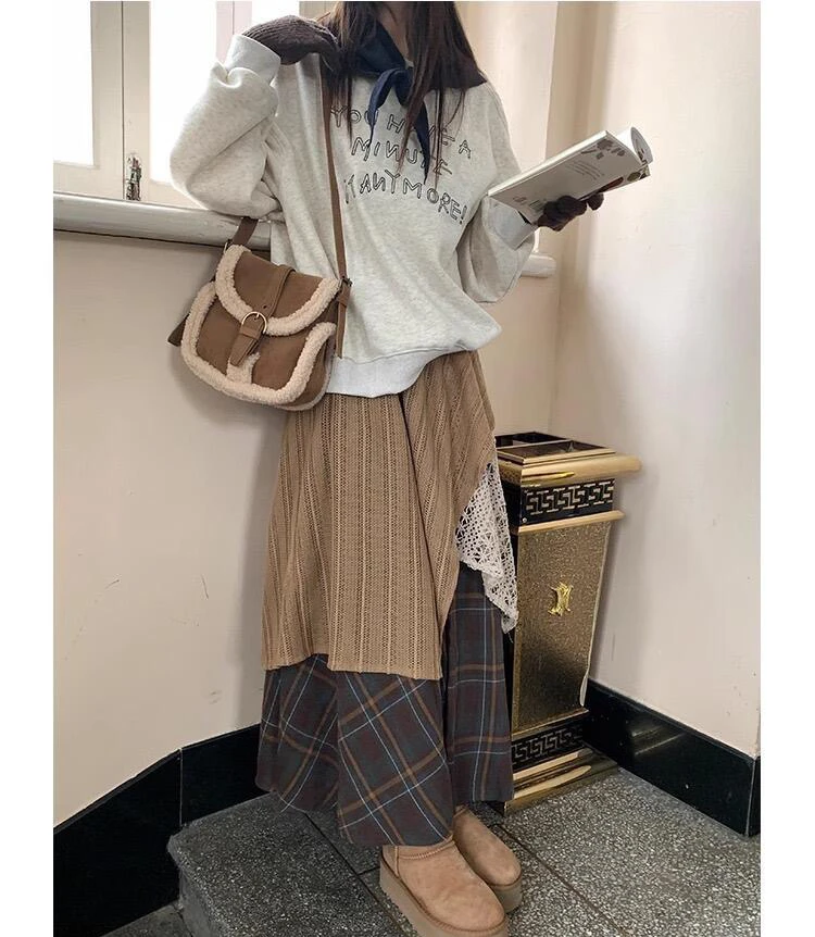 Retro High Waist Asymmetrical Curtain Skirt Creative Personalized Design Autumn Winter New Sle Forest System Slimming Skirt