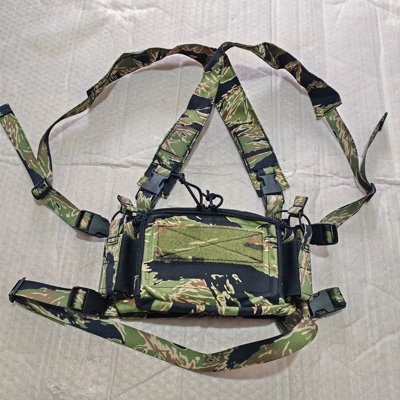

Outdoor Sports Lightweight D3CRM Chest Hang