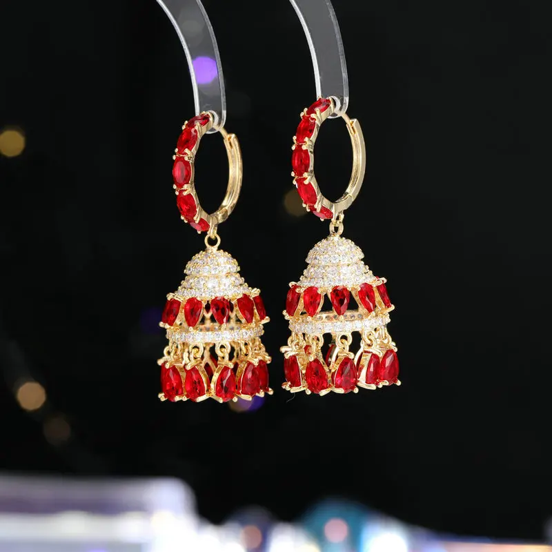 Bell Tassel Earrings Luxury Palace Style Zircon Inlaid 3D Wind Chime Clip On Earrings Elegant Women Fashion Jewelry Party Gift