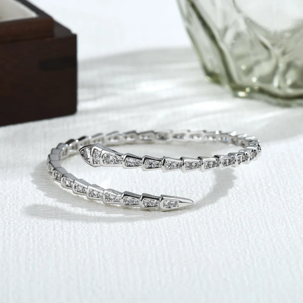 

Open Adjustable Double-Headed Snake Bangle - Western Micro-Pavé Zircon, Light Luxury Niche Sparkling Women's Jewelry