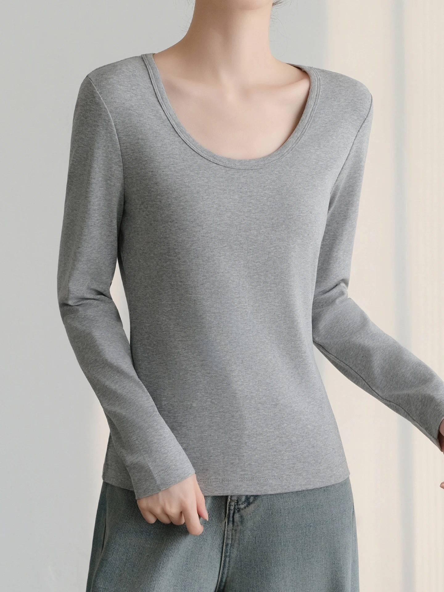 

Женская облегающая футболка из чистого хлопка с длинным рукавом и U-образным вырезом, сексуальная, с большим круглым вырезом, базовая, весенняя, повседневная, с высокой талией