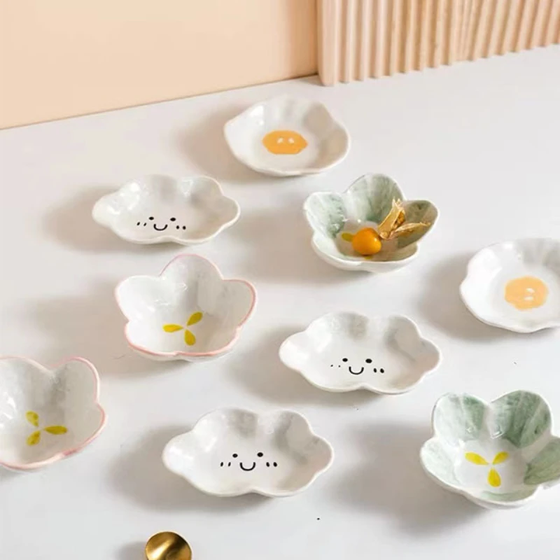 Japanese Ceramic Seasoning Sauce Dish Ins Cute Cloud Flower Salad Sushi Saucer Decor Kitchen Restaurant Dipping Sauce Plate New