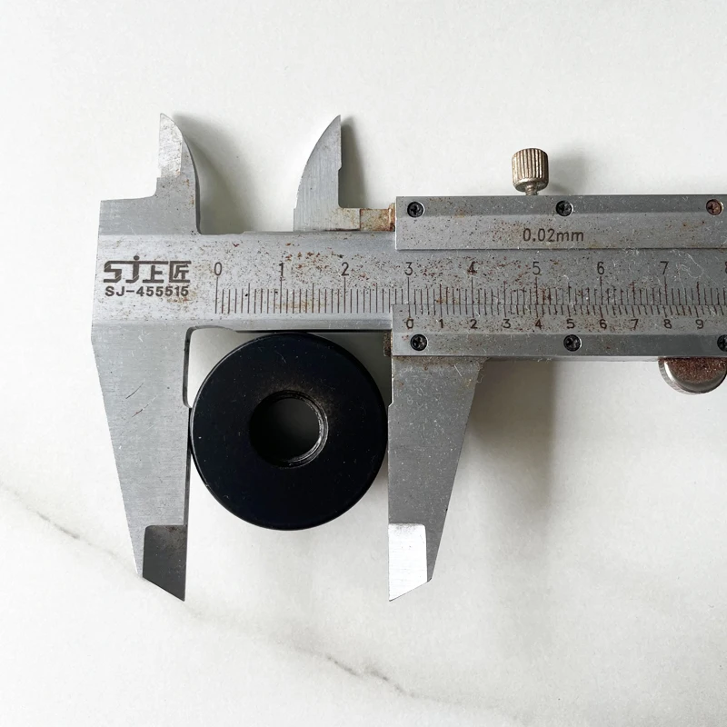 أنبوب معدني مجوف بخيط أنثى بقطر 30 مم، أنبوب أسنان داخلي برؤوس مزدوجة لملحقات الإضاءة