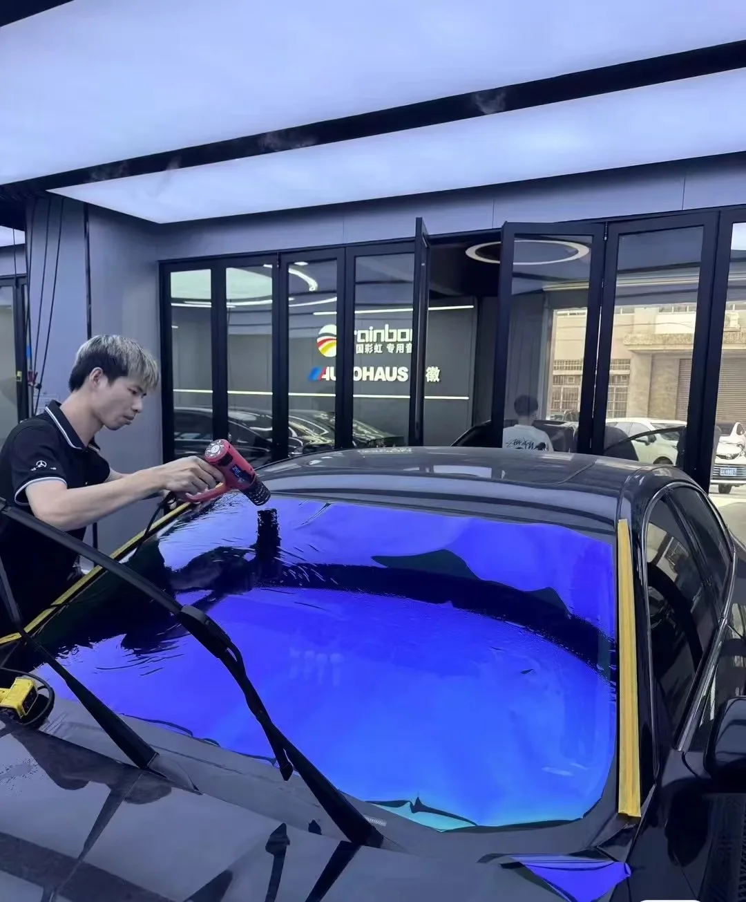 حار بيع 1.52*30 متر الحرباء نافذة السيارة تينت فيلم 99% الأشعة فوق البنفسجية وعالية الأشعة تحت الحمراء رفض 11 ألوان الشفاء الذاتي ووظيفة المضادة للخدش