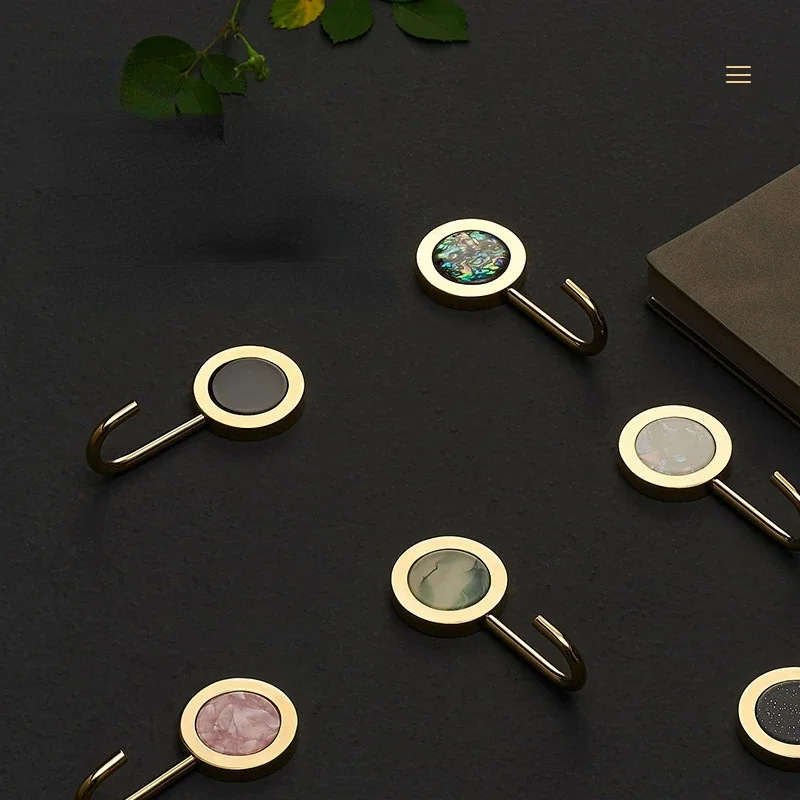 

Bathroom Copper Wall Metal Hooks Clothing Creative Luxury Cloakroom Towel Hooks Gold Retro Home Innovative Accessories