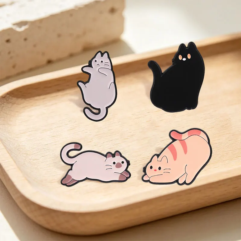 Cartoon Lazy Relaxed Cat Enamel Pins Funny Chubby Carefree Kitten Funny Animal Brooches Lapel Badge Jewelry Accessories Gifts