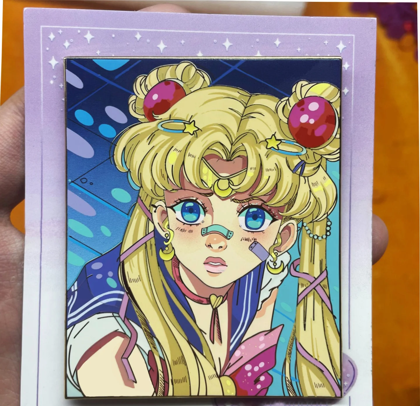 Pin esmaltado de fantasía de anime de chica guerrera bonita