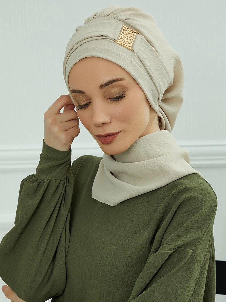 Turban Hijab instantané pour femmes musulmanes, bandeau de sauna pour dames, élégant et uni, design en métal