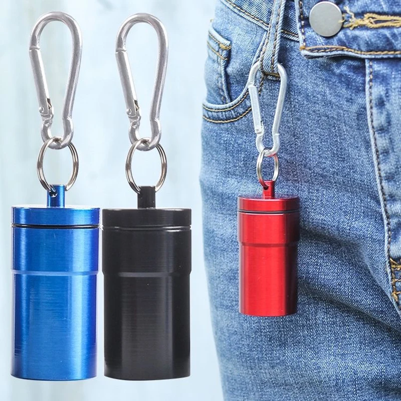 

Mini Windproof Cigarettes Ashtray with Keychain Ash Tray Outdoor Portable Pocket Ashtray with Lid Aluminum Storage Tube Holder