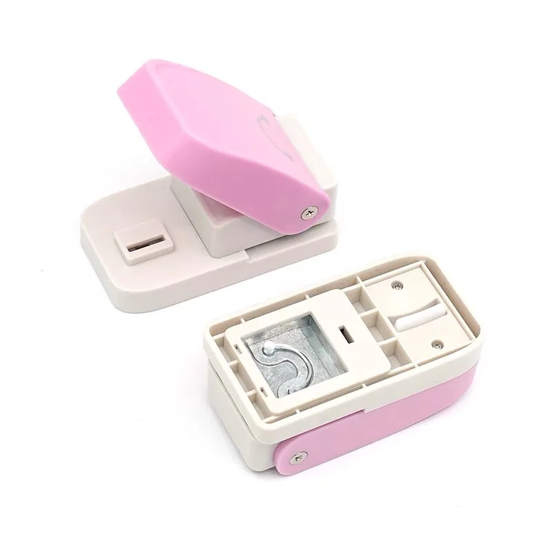 1pcs Random Color Creative Keychain Accessory Hole Punch for DIY Scrapbook Embossing Craft Tools, Excellent Quality