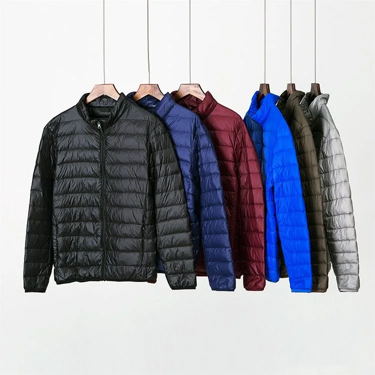 

Осенне-зимняя новинка: легкая пуховая куртка из хлопка для мужчин, с воротником-стойкой, с капюшоном, тонкая модель, молодежная, популярная, из чистого хлопка.