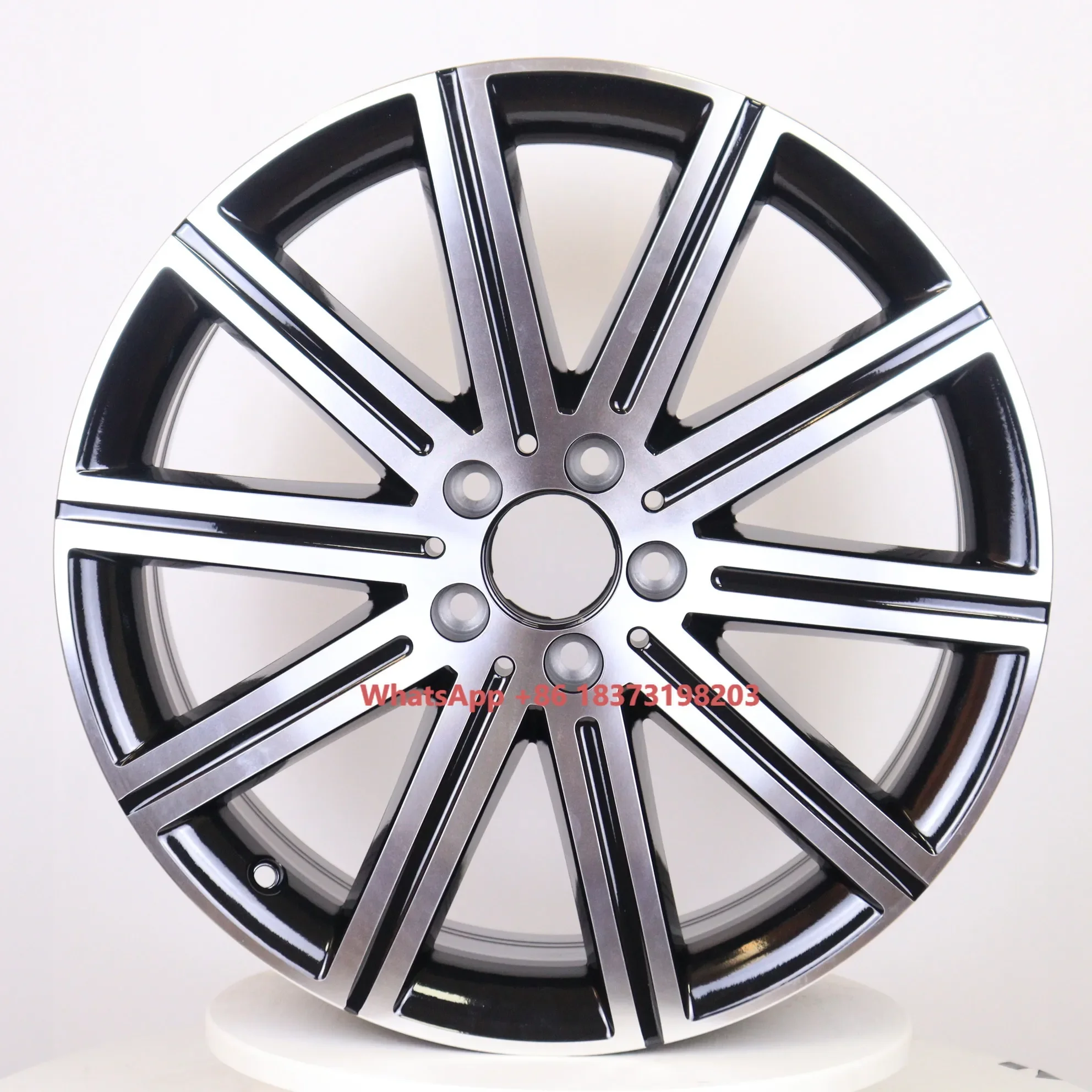 

19-дюймовая оригинальная ступица колеса 5x112 A4474015600 Mercede Ben V260 Vito Rim