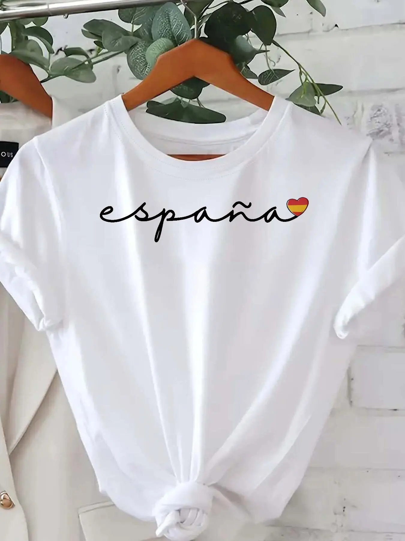 

Short Sleeve Heart-Shaped Spanish Flag Print Crew Neck Women'S Casual Short-Sleeved Top Women'S Clothing Comfortable Fit