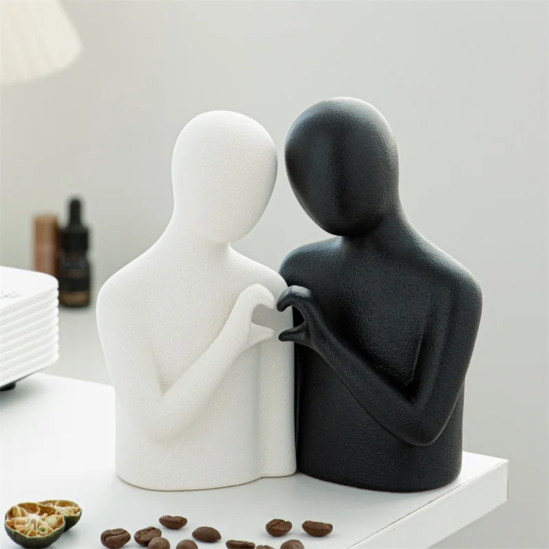 Ceramic Couples Figurine Split Love Heart Statue Abstract Character Sculpture Wedding Anniversary Remembrance Desktop Ornament