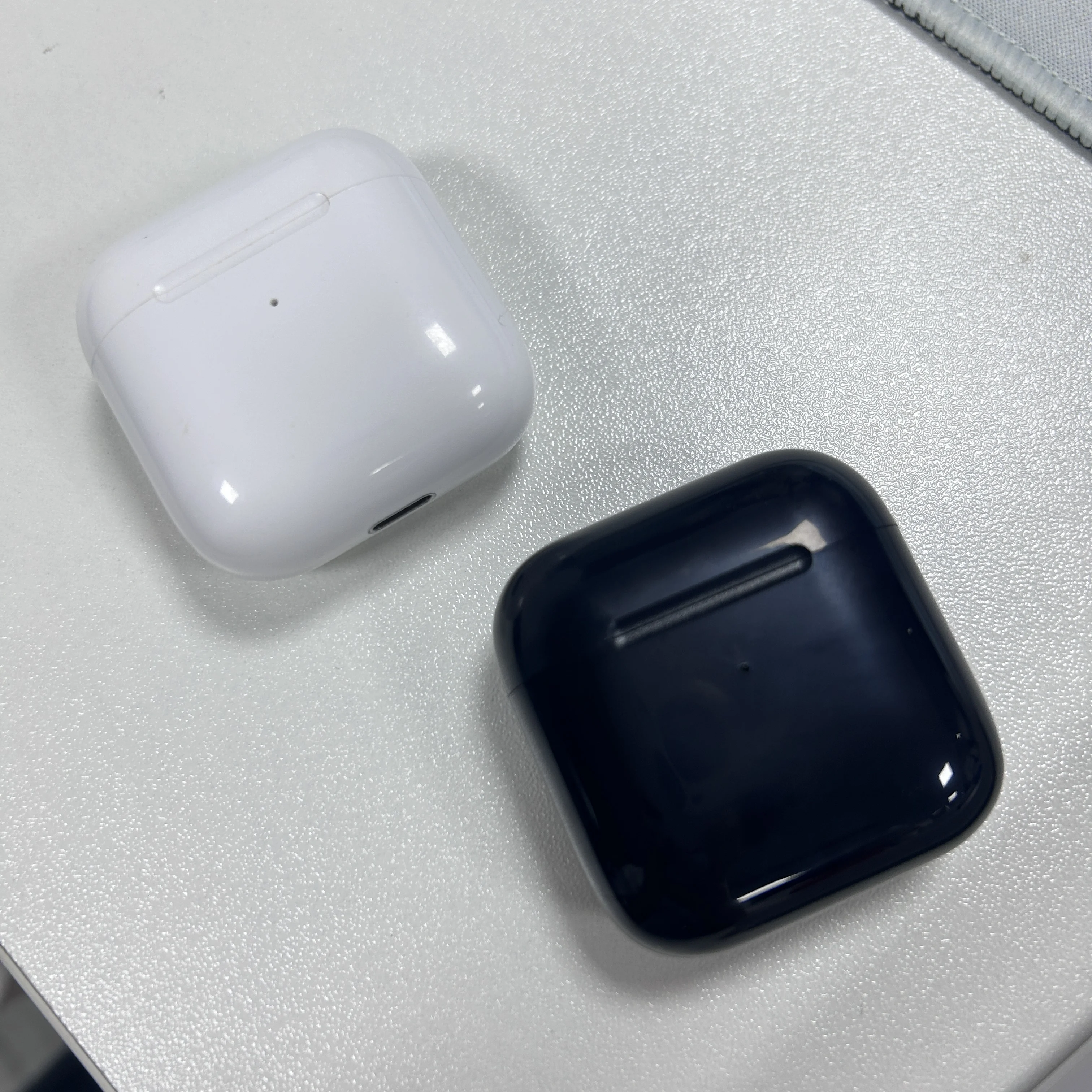 Mini Wireless Bluetooth Earphones Headphones TWS Earpone Headset For Android iOS Sports Music PlaybackEarbuds Accessories