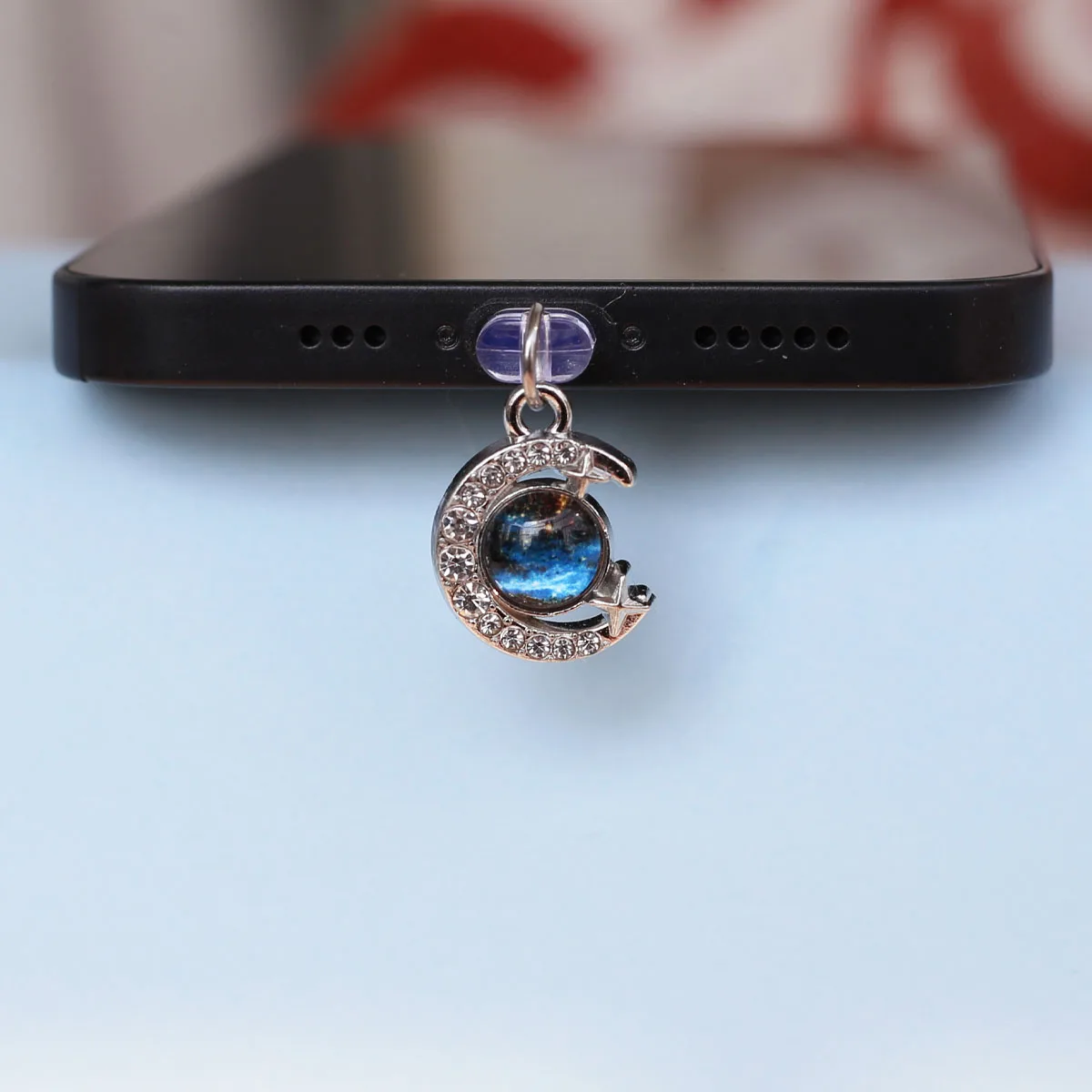 Blauer Planet, Mond und sternförmiger Staubschutz-Anhänger für Mobiltelefone, hängende Dekoration, Zubehör für iPhone, Typ-C-Anschluss, Schlüsselband – Detail 7
