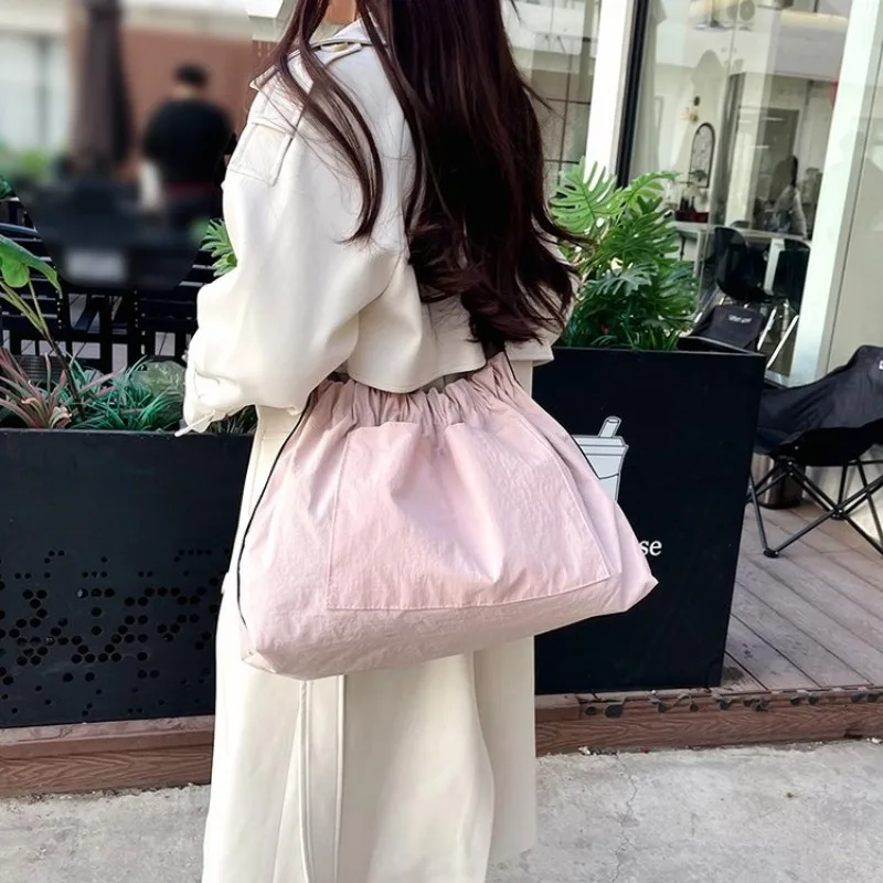

Diaper Bag Luxury Vintage Crossbody Tote Elegant Leather Designer Satchel For Women Stylish Textured Handbag