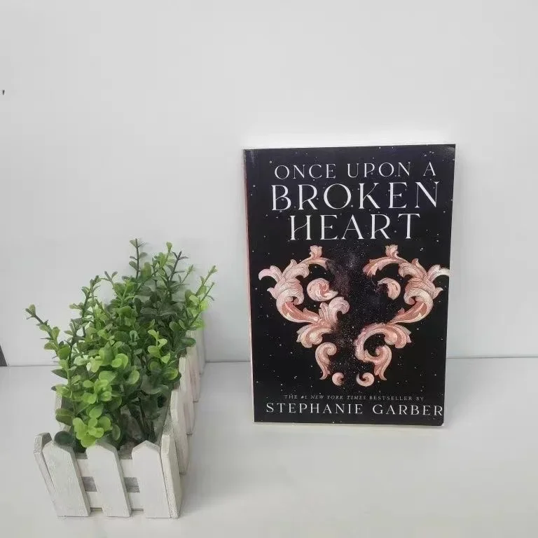 Érase un corazón roto de Stephanie Garber Libro de bolsillo en inglés