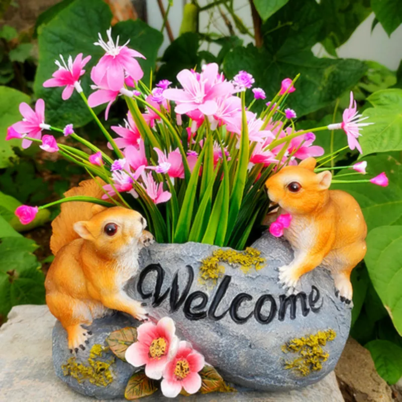 

Garden Simulation Animal Squirrel Rabbit Deer Flower Pot Resin Ornaments Outdoor Courtyard Pastoral Figurines Crafts Decoration