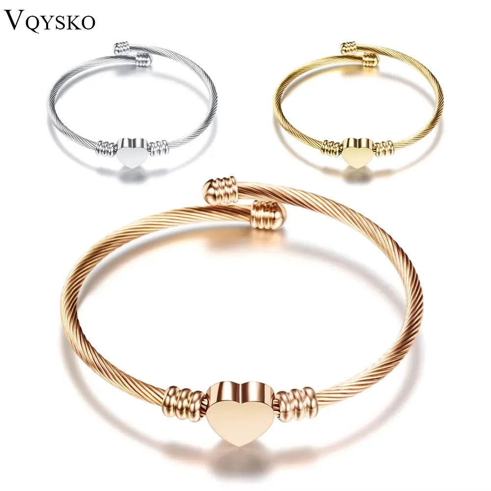 Five-color stainless steel heart-shaped 11MM cable, titanium steel opening, simple and fashionable bracelet for women