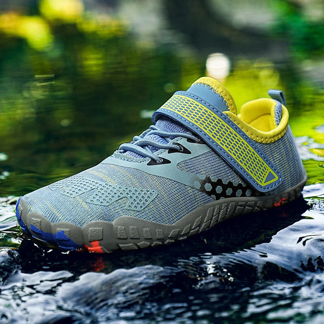 Unisex Quick-Drying Children's Teen Water Shoes Barefoot Beach Swimming Sandals Wading Sports Footwear for Kids