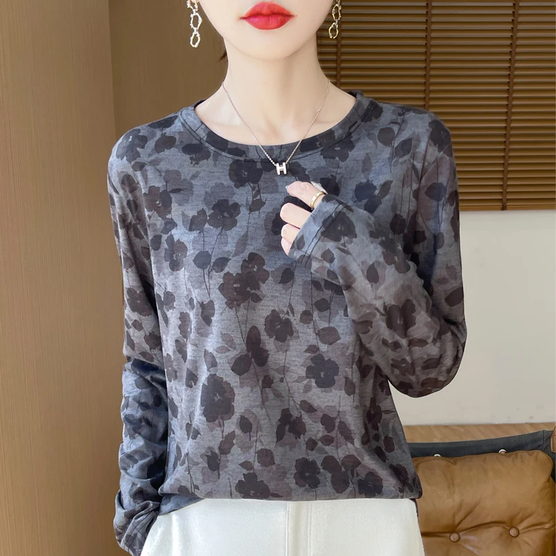 Spring And AutumnNew Women\'s Round Neck Pullover Multi-Color Printed Casual Base Sweater Long Sleeved Loose Fashion Sweater