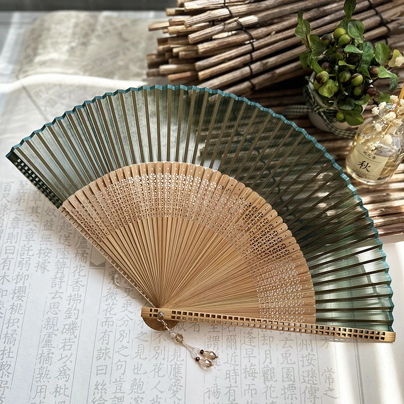 

Portable Fan Mini Hand Fan Wedding Gift for Guests Home Bamboo Fan Belly Dancer Lovers Decorative Crafts Matching Cheongsam